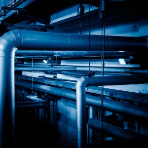 Qui sommes-nous ? conduites d acier et cables dans une usine